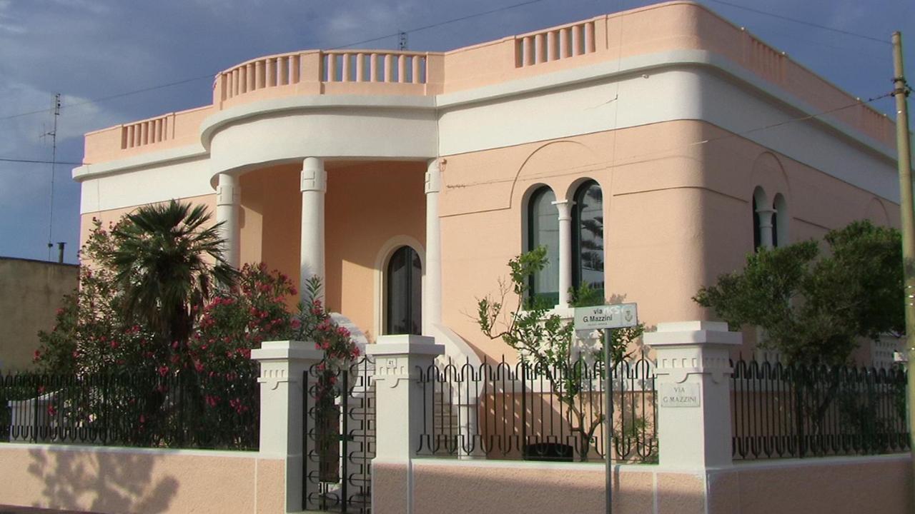 Villa Nel Salento - Ampie Camere E Giardino, Fino A 9 Persone Barbarano del Capo Eksteriør billede