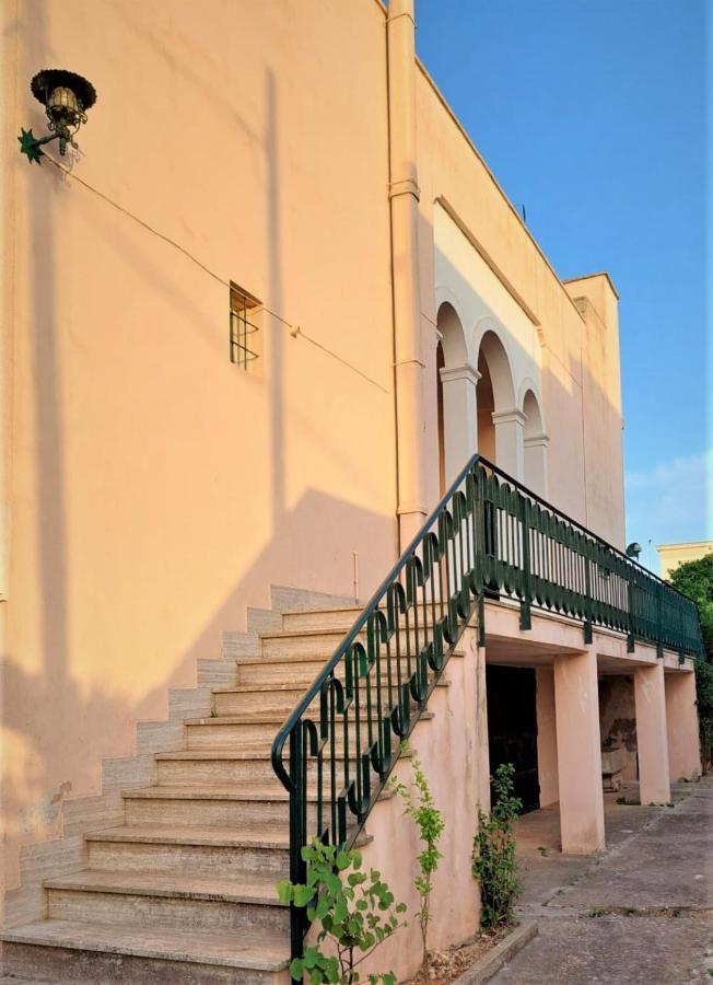 Villa Nel Salento - Ampie Camere E Giardino, Fino A 9 Persone Barbarano del Capo Eksteriør billede